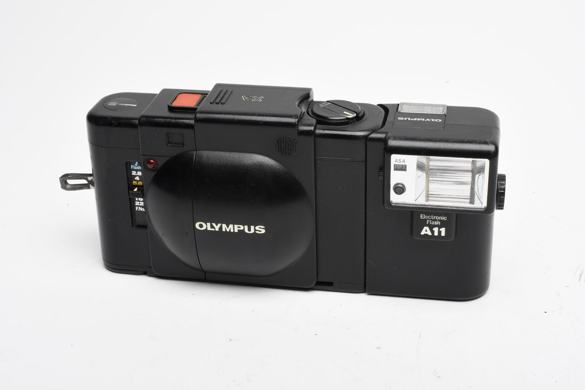 Olympus XA w/A11 flash, New Light Seals, Tested