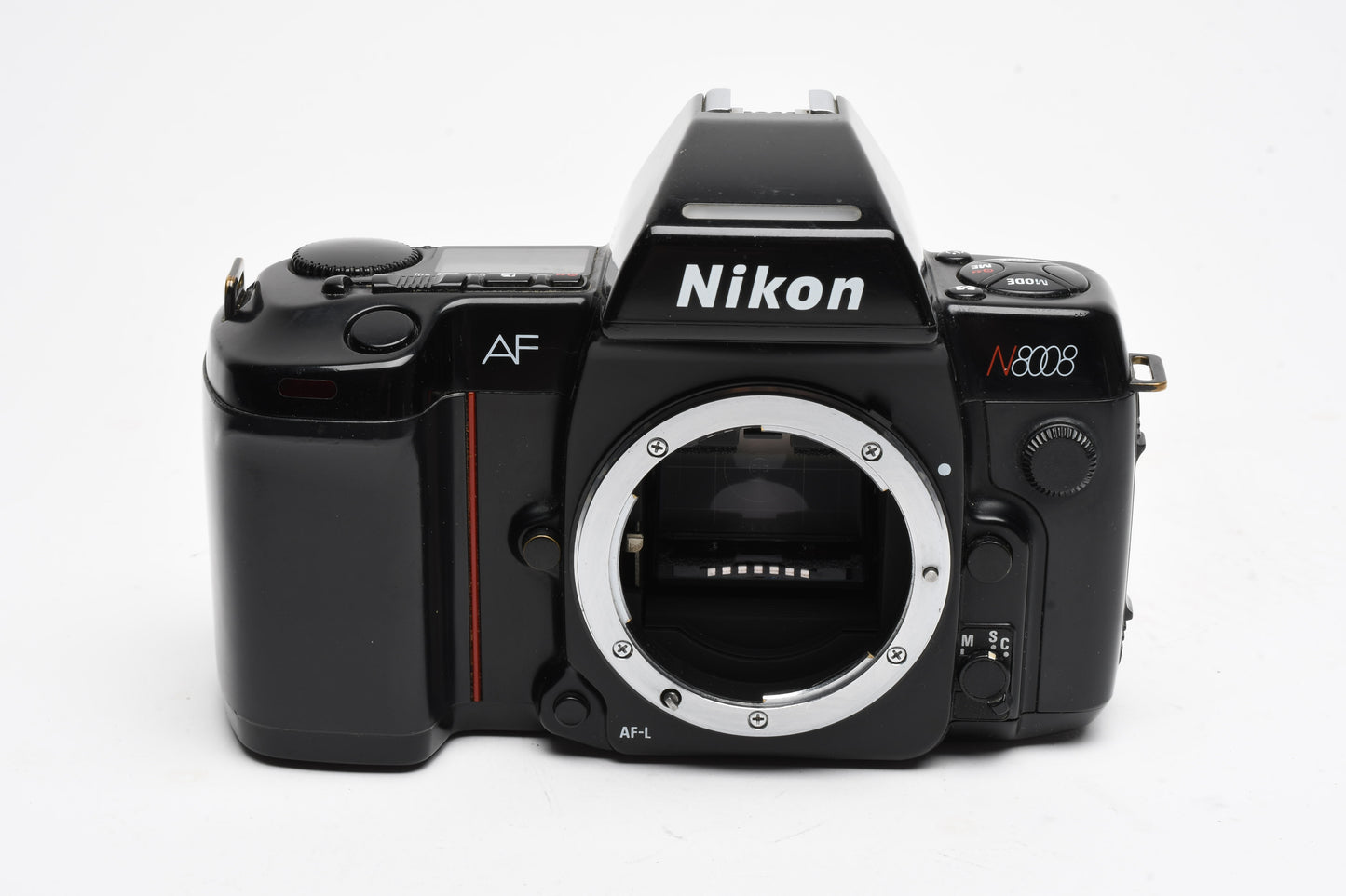 Nikon N8008 35mm SLR Body, cap, strap, tested, Good!