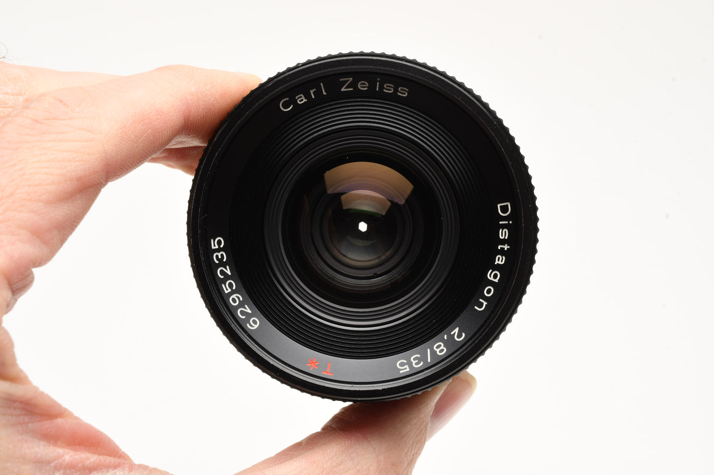 Contax Carl Zeiss Distagon T* 35mm f2.8 Lens AEJ C/Y Mount, Clean!