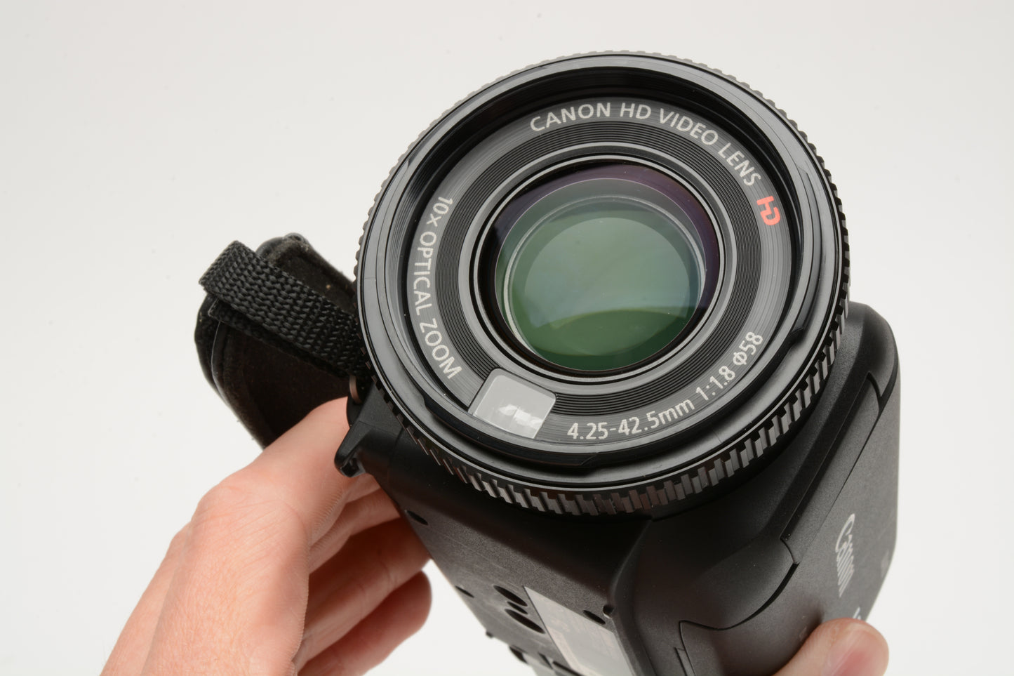 Canon XA10 Digital video camcorder w/batt, handle, Clean! Tested