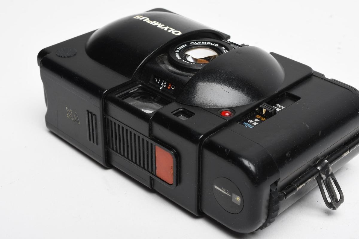 Olympus XA w/A11 flash, New Light Seals, Tested