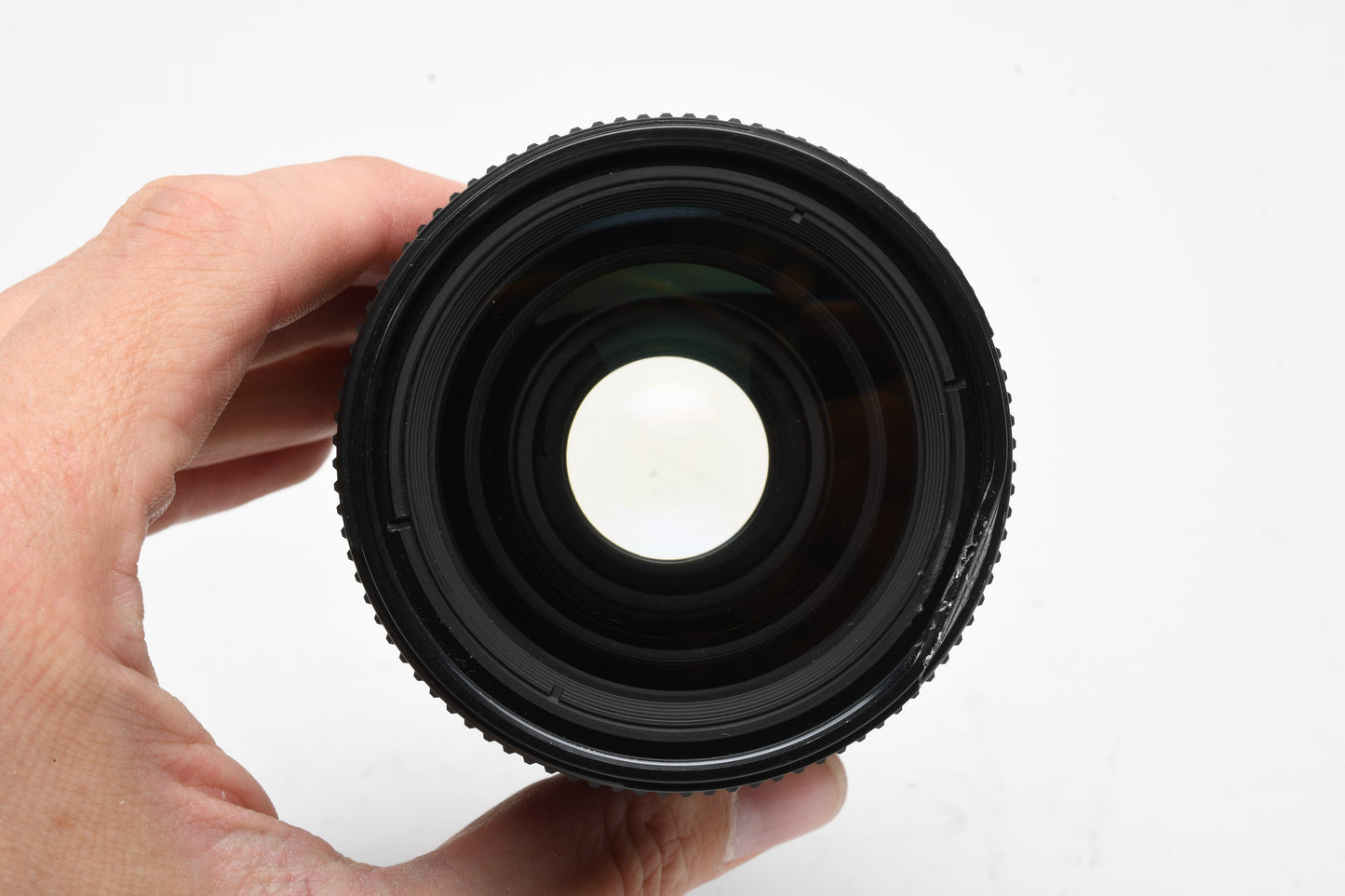 Nikon AF Nikkor 35-70mm f2.8 Macro zoom lens, Great glass, sharp! *Read