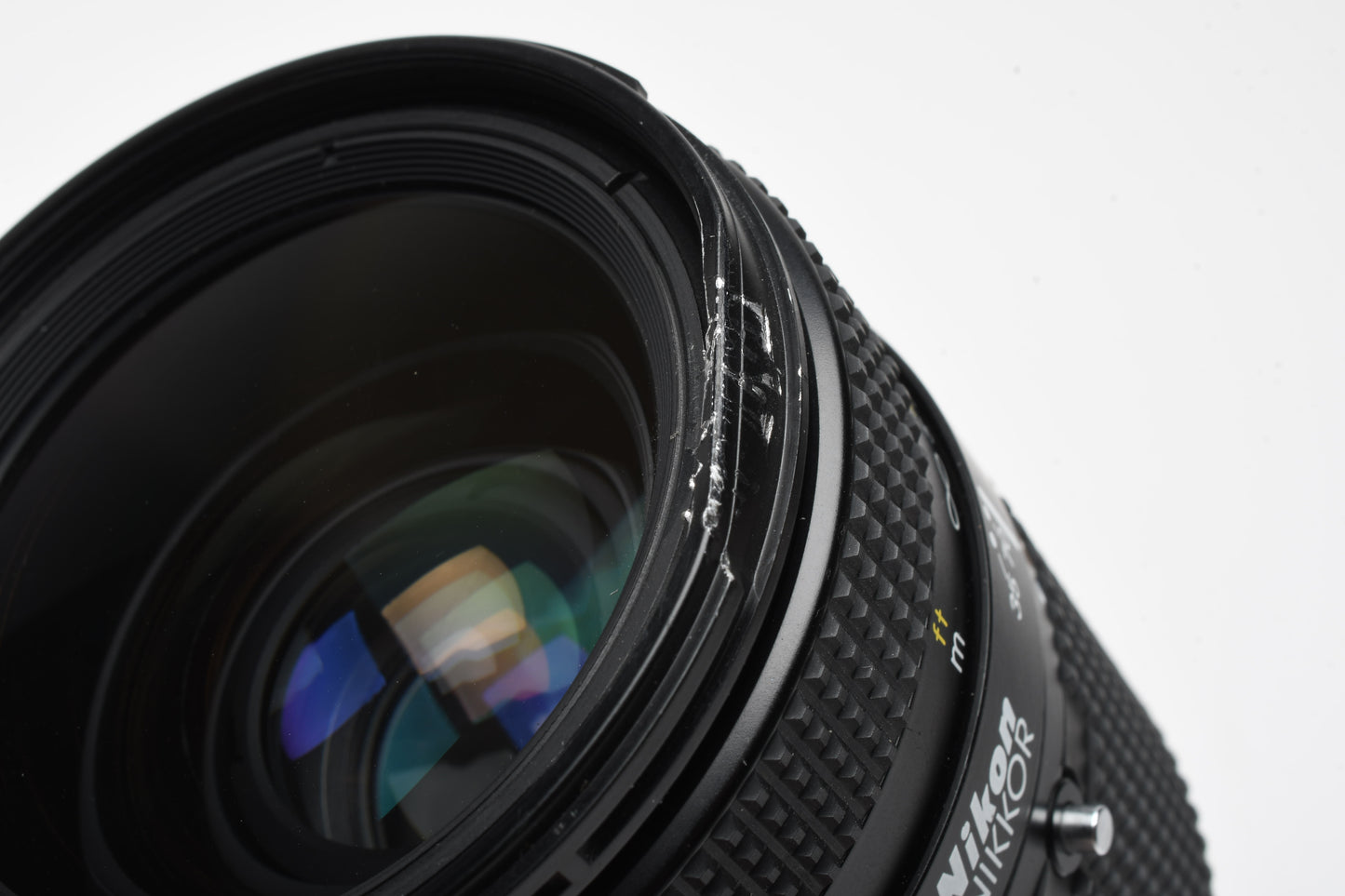 Nikon AF Nikkor 35-70mm f2.8 Macro zoom lens, Great glass, sharp! *Read