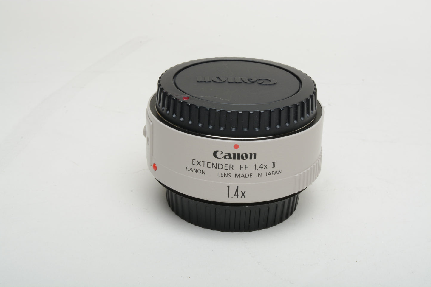 Canon EF 1.4X II extender teleconverter w/caps, pouch, barely used, Mint-