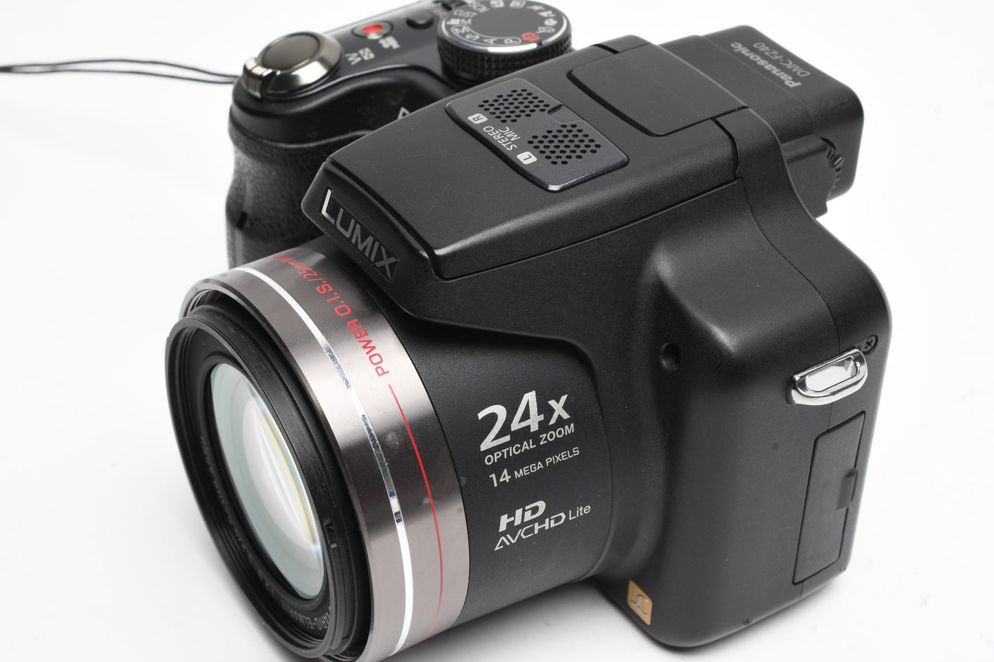 Panasonic Lumix DMC-FZ40 14MP Point&Shoot camera, batt+charger+strap, Tested
