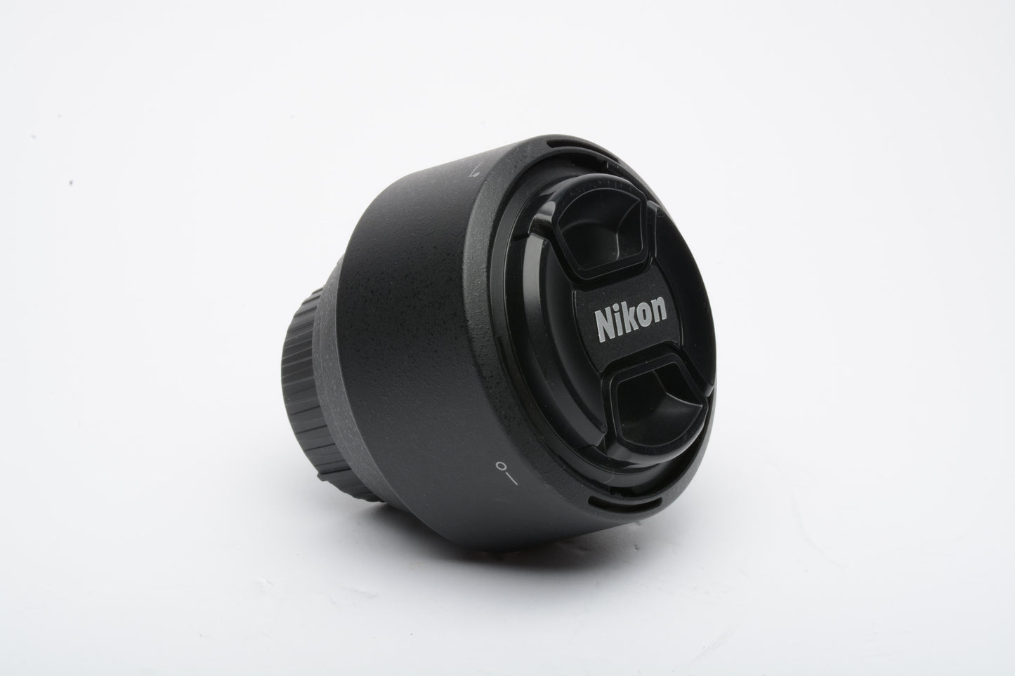 Nikon AF-S Nikkor 50mm f1.4G Lens, caps, hood, pouch, clean & sharp!