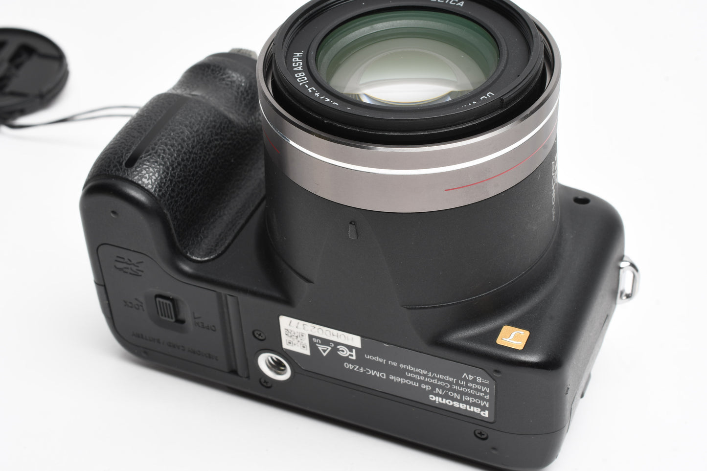 Panasonic Lumix DMC-FZ40 14MP Point&Shoot camera, batt+charger+strap, Tested
