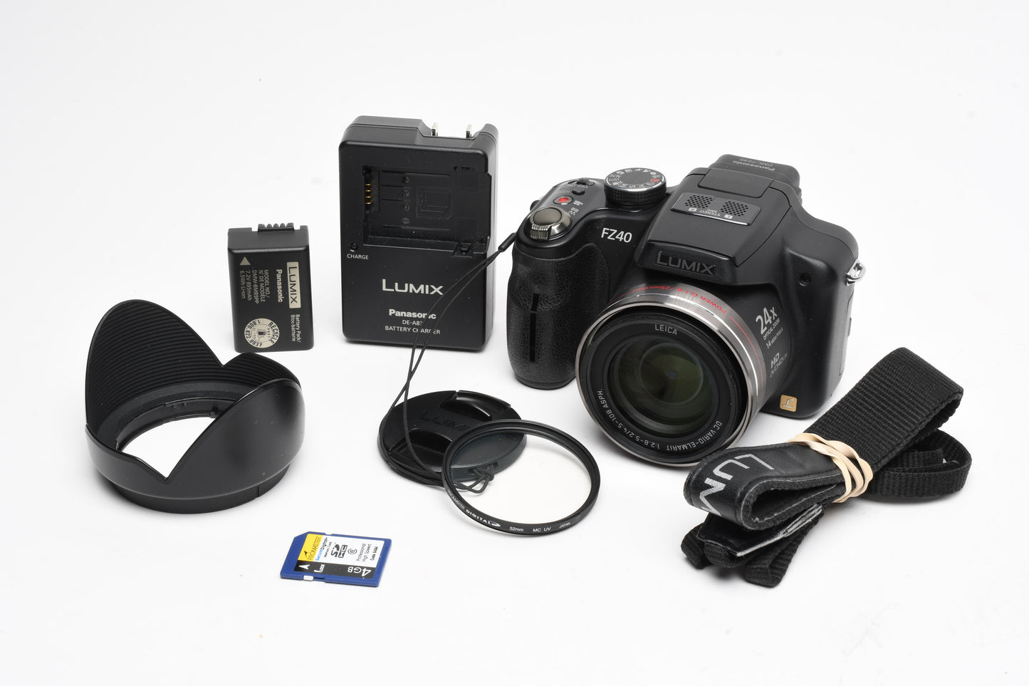 Panasonic Lumix DMC-FZ40 14MP Point&Shoot camera, batt+charger+strap, Tested