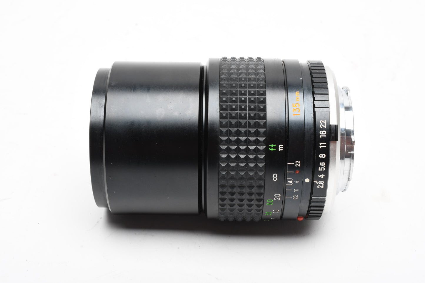 Minolta MC Tele Rokkor 135mm f2.8 Portrait lens, Very sharp!