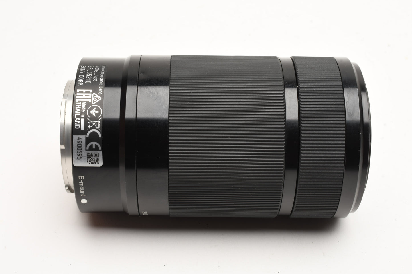 Sony 55-210mm f4.5-6.3 OSS zoom lens (Black) w/Lens caps, Lens hood