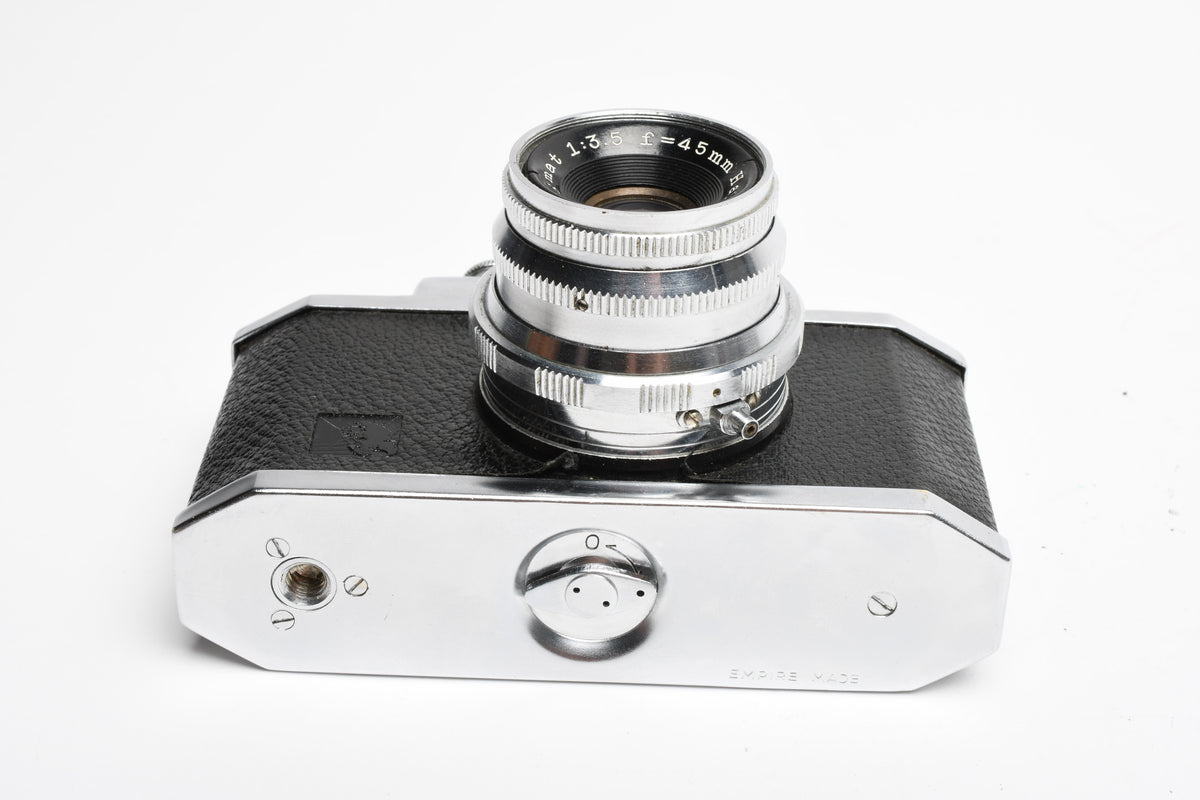 Halina 35X 35mm film Viewfinder Camera w/Halina Anastigmat F3.5 Lens, Vintage
