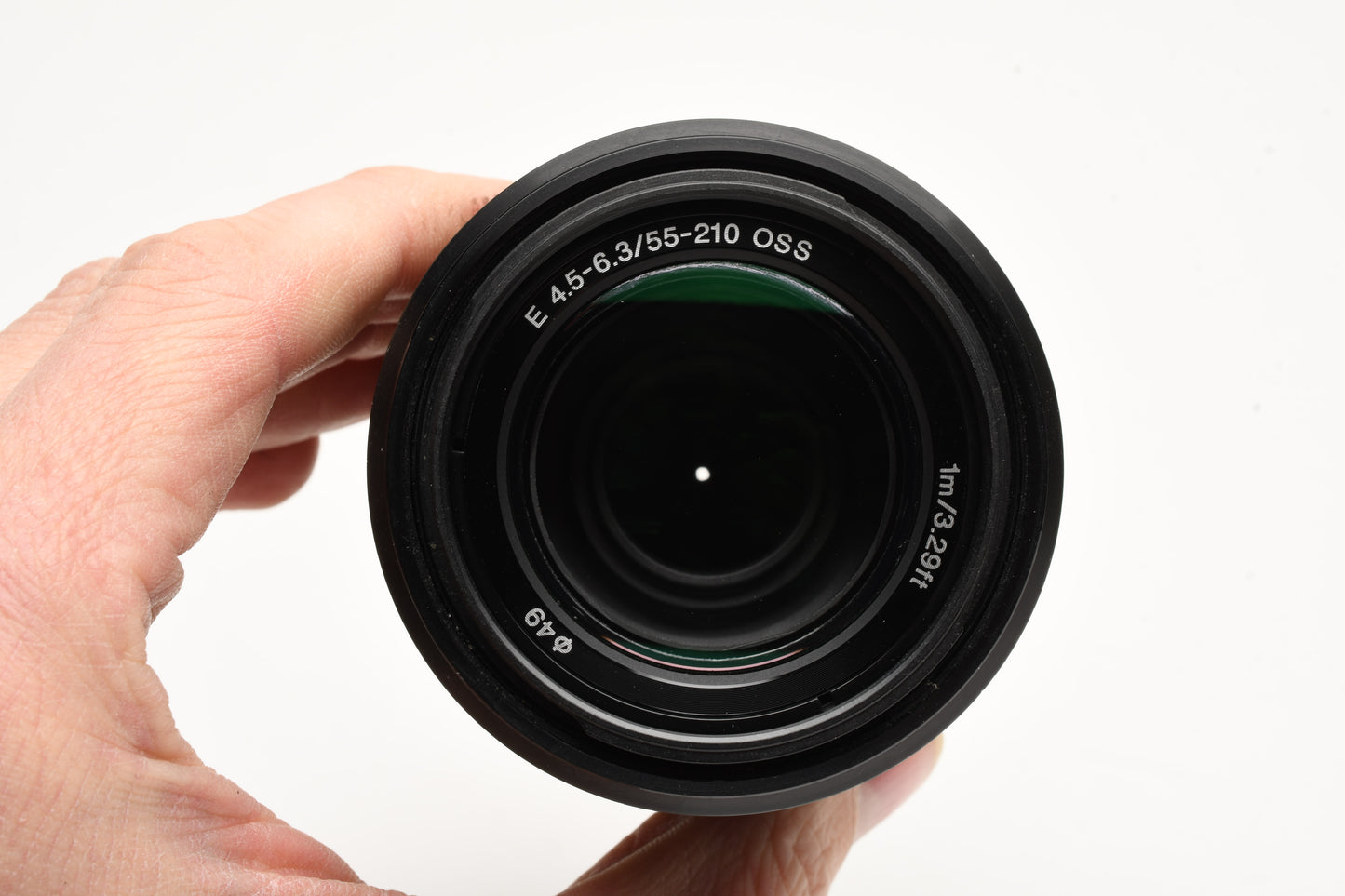 Sony 55-210mm f4.5-6.3 OSS zoom lens (Black) w/Lens caps, Lens hood