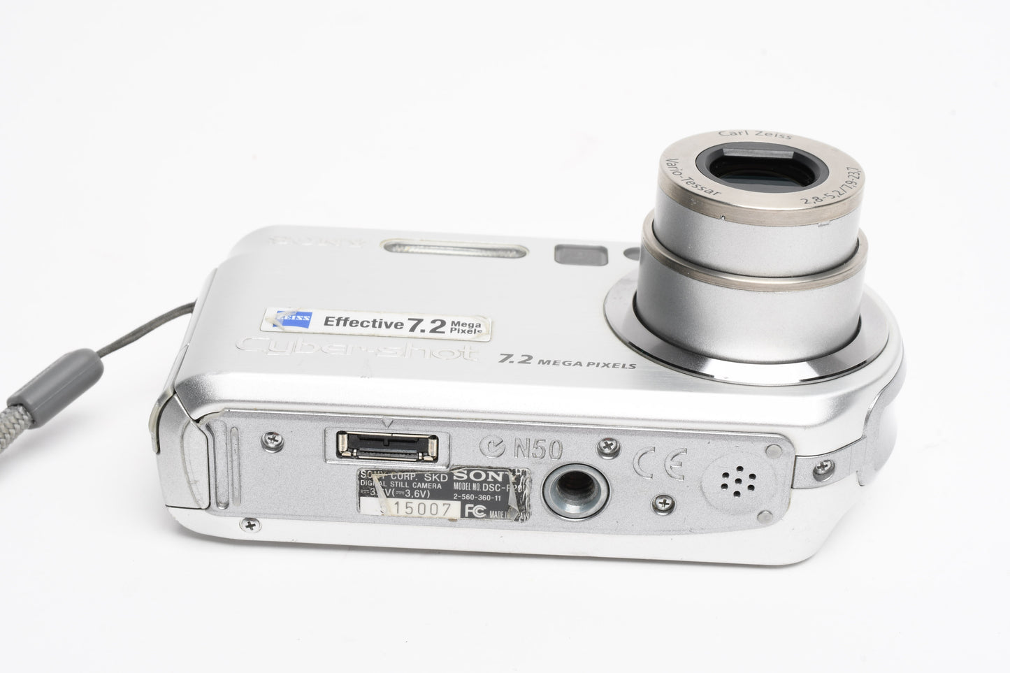 Sony CyberShot DSC-P200 7.2MP Digital Point&Shoot, Case, 256MB stick
