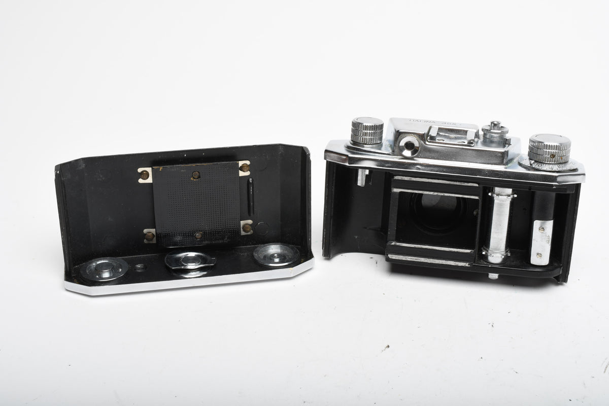 Halina 35X 35mm film Viewfinder Camera w/Halina Anastigmat F3.5 Lens, Vintage