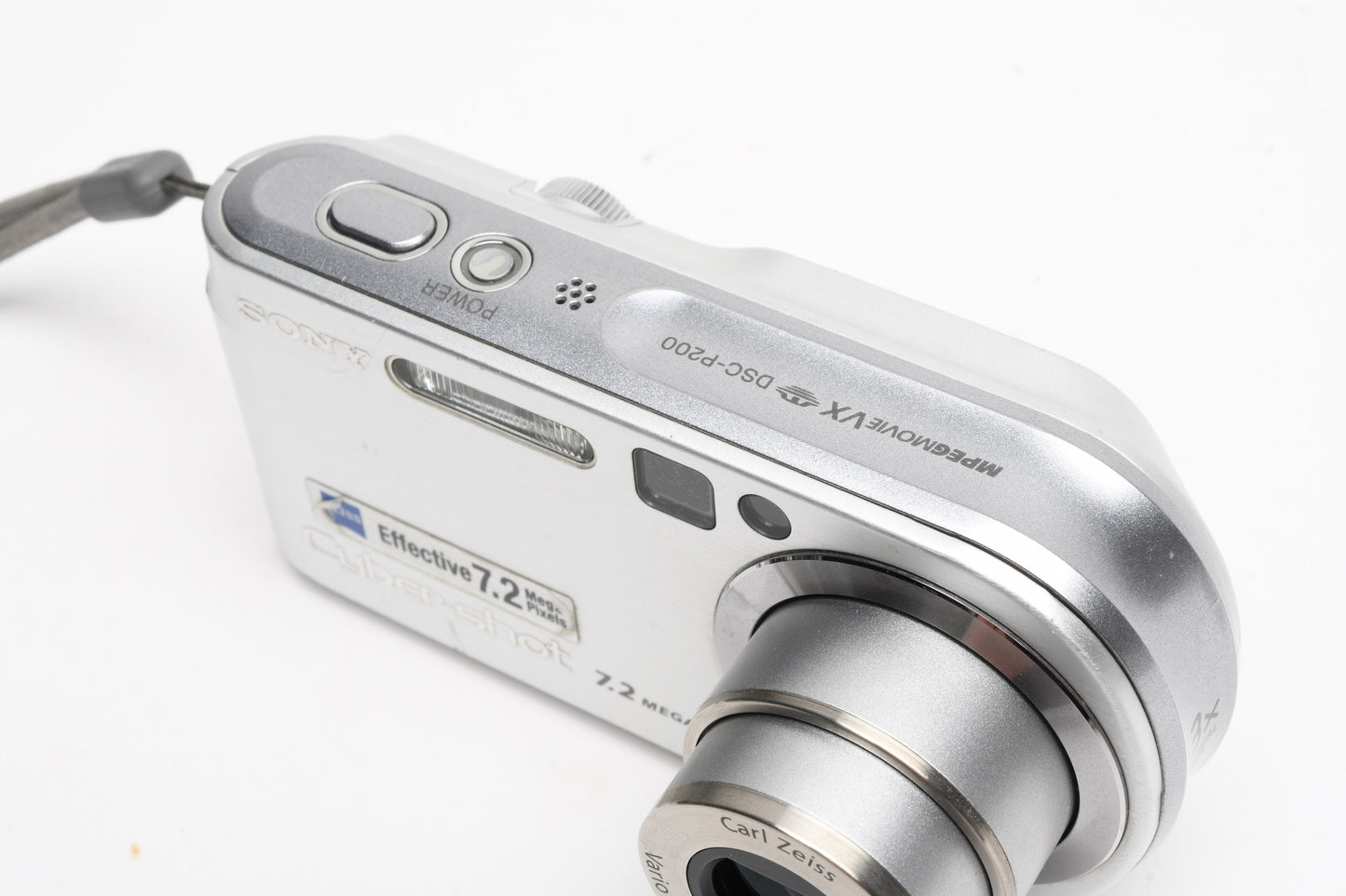 Sony CyberShot DSC-P200 7.2MP Digital Point&Shoot, Case, 256MB stick