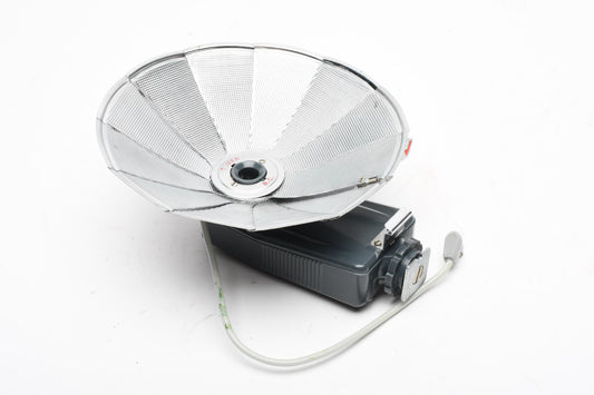 Tower flash reflector in case, nice & clean (Dark Gray) w/Sync cord