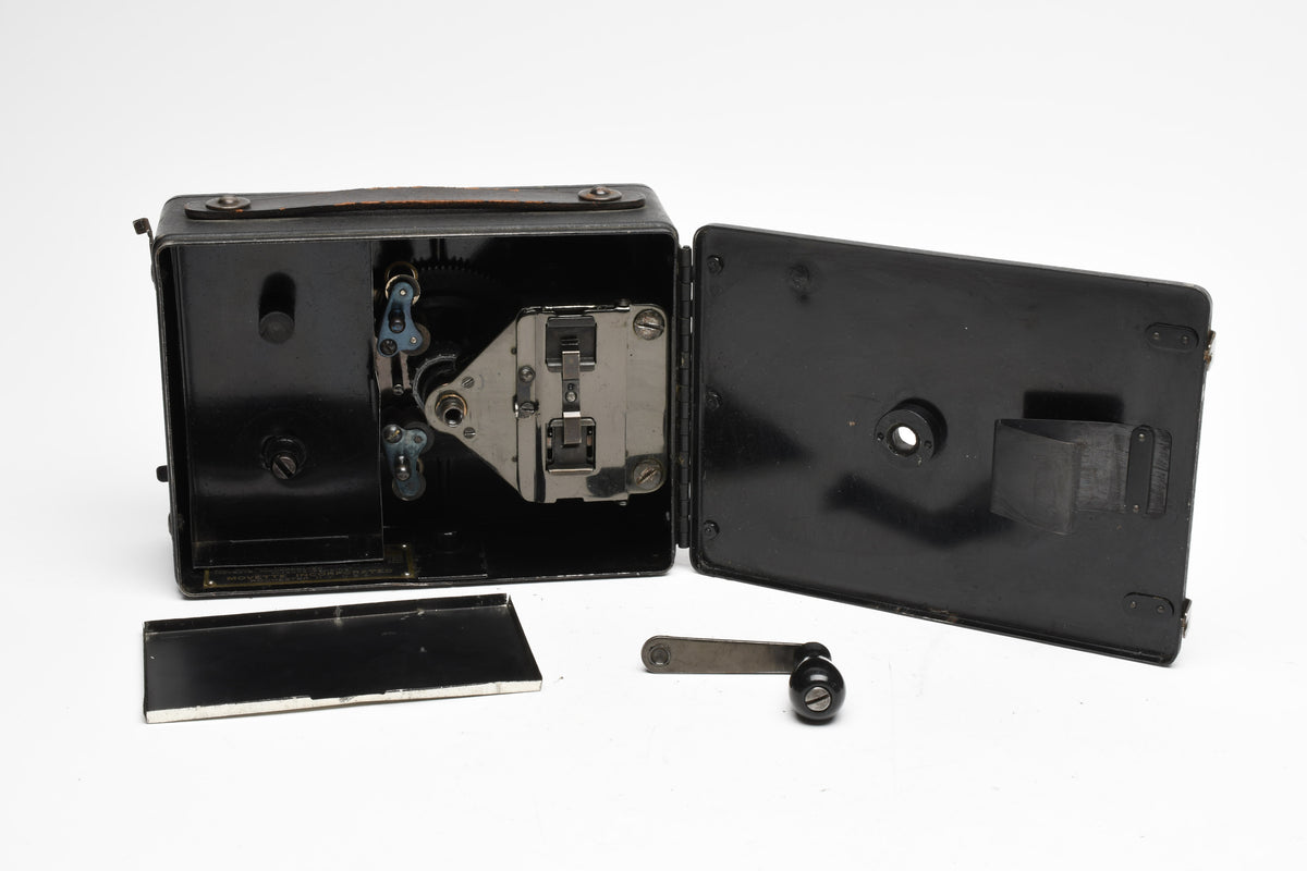 Movette 17.5mm Amateur Cine Camera, Vintage(1917)