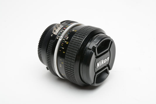 Nikon Nikkor 35mm f2.8 AI wide lens, caps, tested, sharp *Read