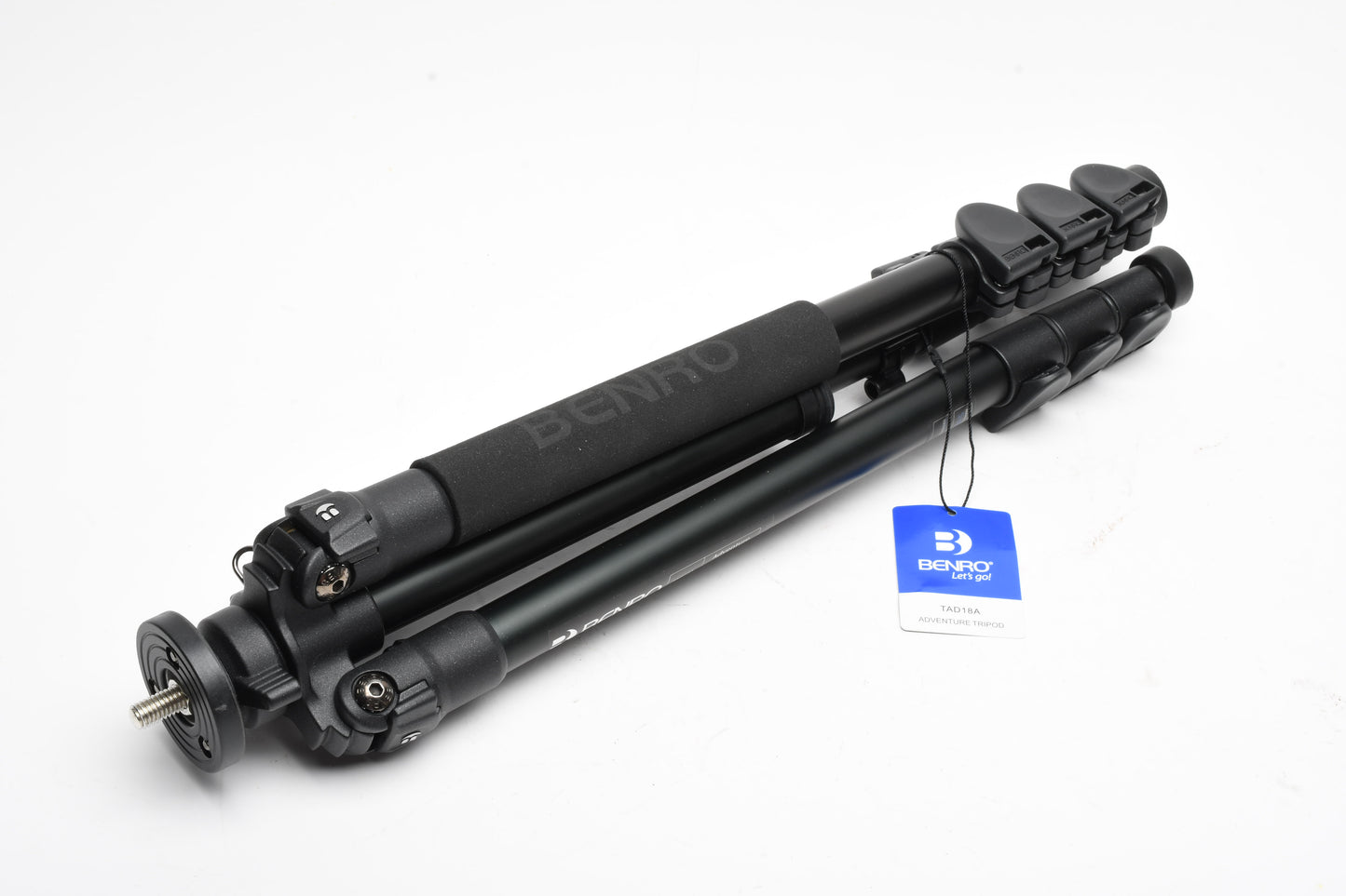 Benro TAD18A Series 1 4-Section Adventure Aluminum Tripod, Flip Lock, Mint, in case