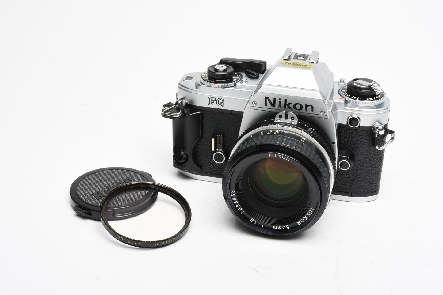 Nikon FG 35mm SLR w/Nikkor 50mm f1.8, New seals, Mint-