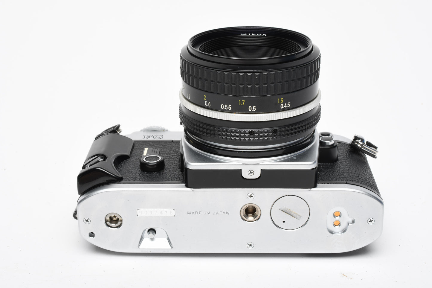 Nikon FG 35mm SLR w/Nikkor 50mm f1.8, New seals, Mint-