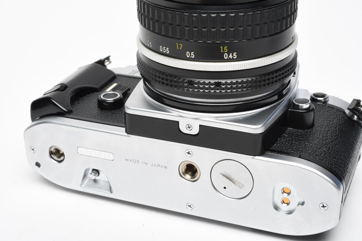 Nikon FG 35mm SLR w/Nikkor 50mm f1.8, New seals, Mint-
