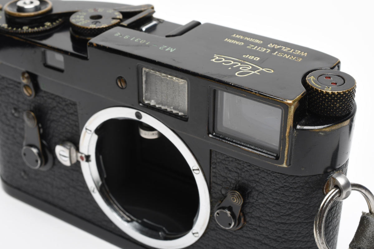 Leica M2 Black Paint Body, Timeless, Gorgeous, Great collector or User piece