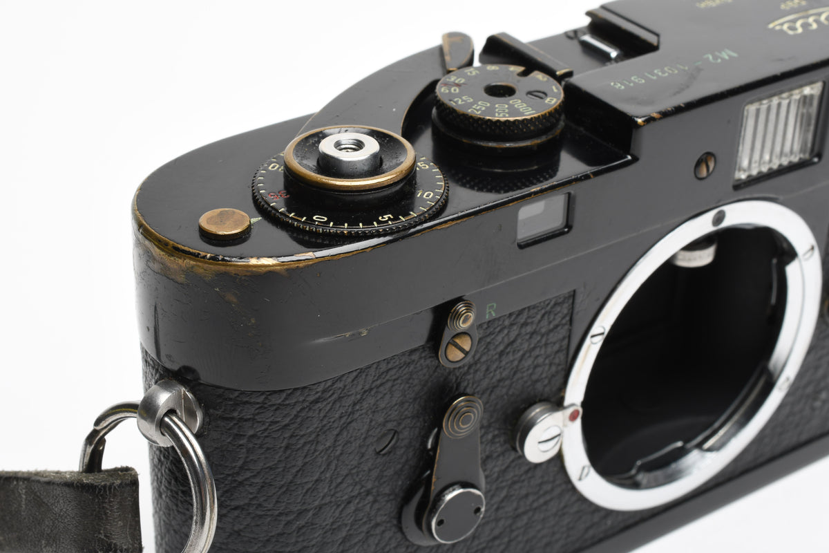 Leica M2 Black Paint Body, Timeless, Gorgeous, Great collector or User piece
