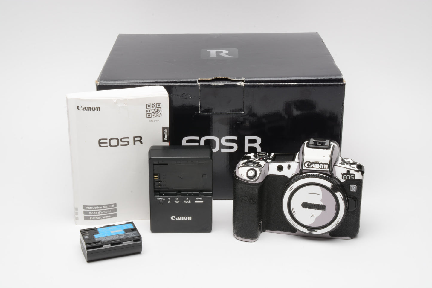 Canon EOS R Mirrorless body, Camo Skin, <36K Acts, Boxed, USA, Nice!