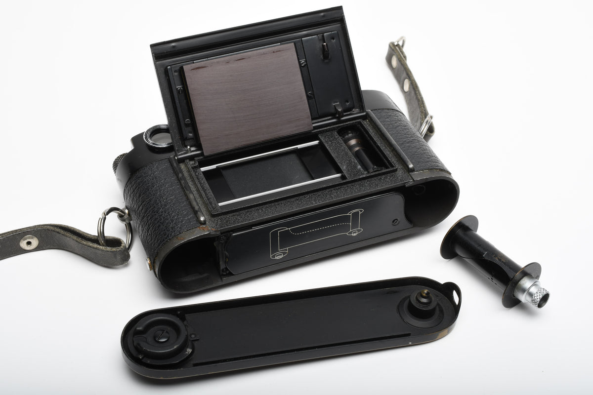Leica M2 Black Paint Body, Timeless, Gorgeous, Great collector or User piece