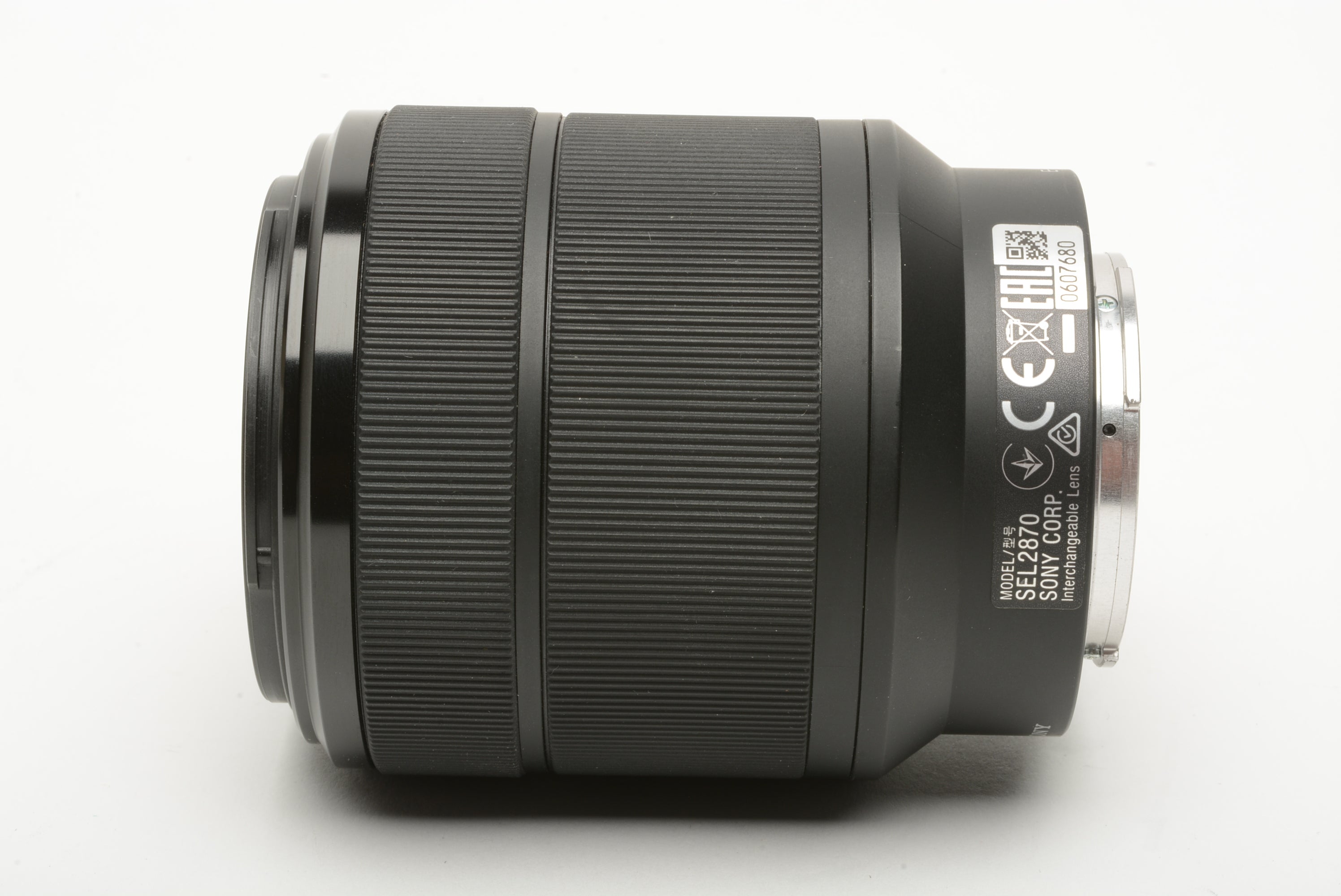 Sony FE 28-70mm f3.5-5.6 zoom lens, caps, UV, hood, very clean