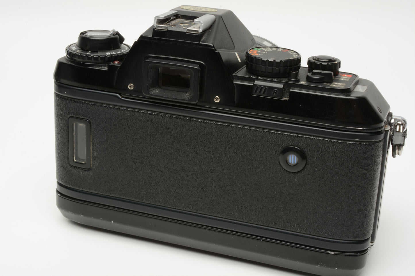 Nikon N2020 AF 35mm SLR w/35-70mm zoom lens, strap, Great!