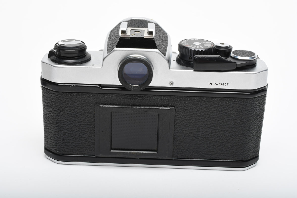 Nikon FM2 chrome 35mm SLR body, New seals, Accurate, Great!