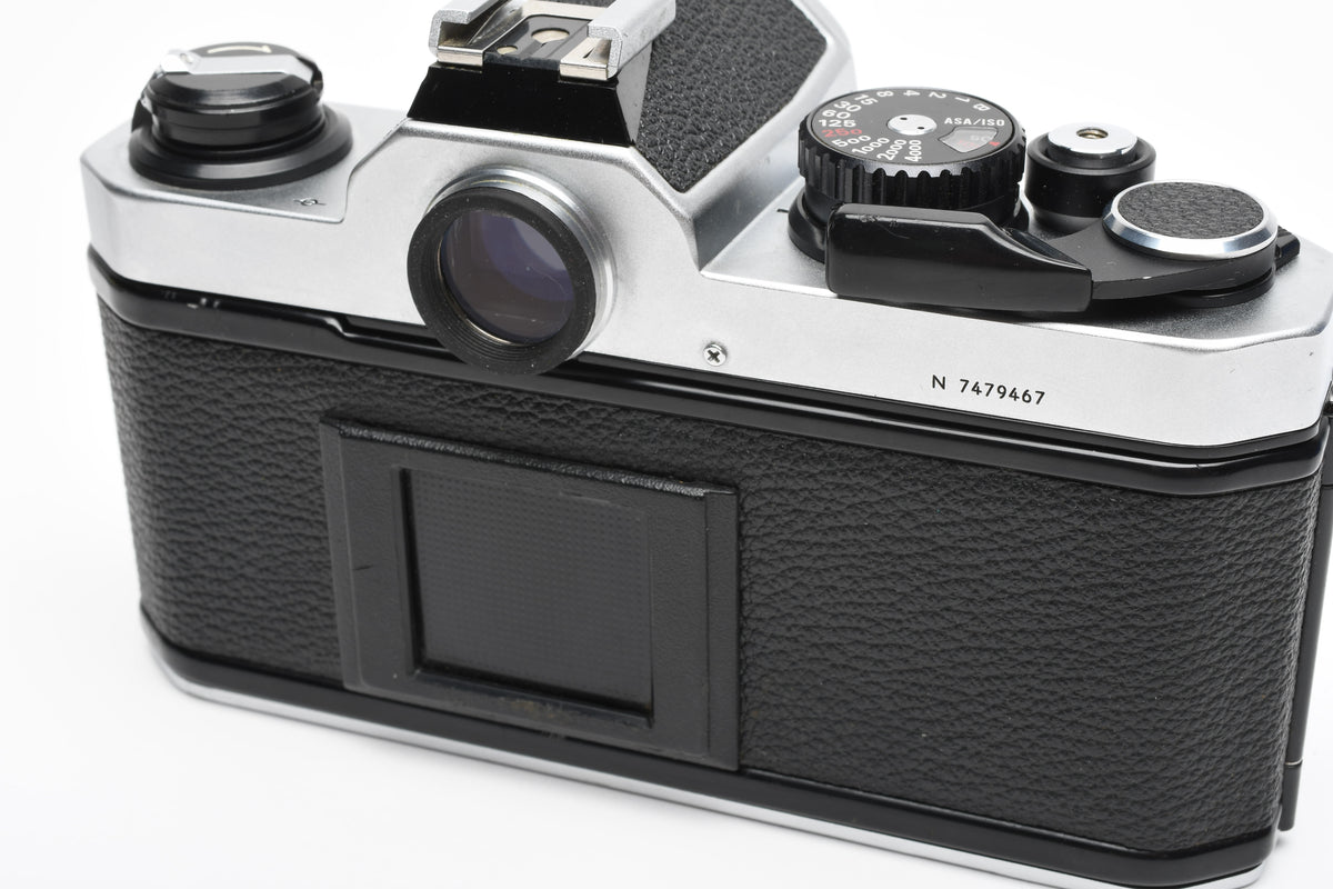 Nikon FM2 chrome 35mm SLR body, New seals, Accurate, Great!