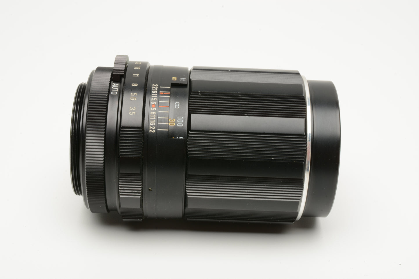 Pentax Super Takumar 135mm f3.5 M42 Mount lens, case, hood, caps, Mint