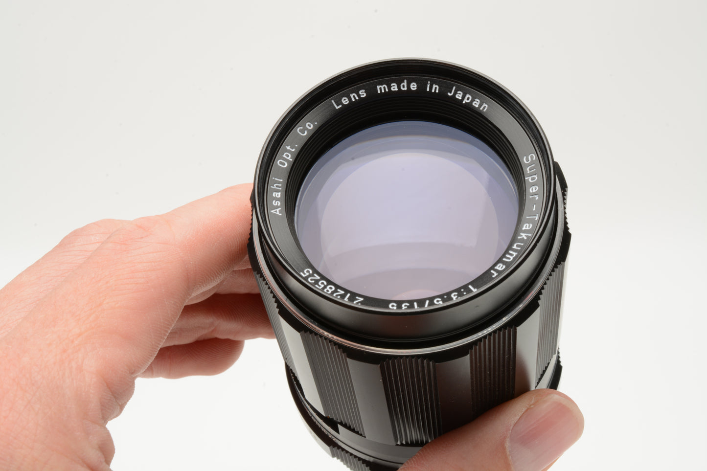 Pentax Super Takumar 135mm f3.5 M42 Mount lens, case, hood, caps, Mint