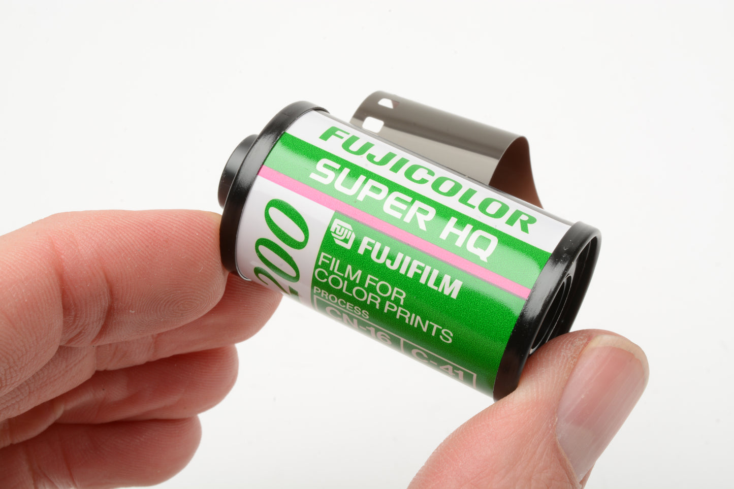 4X rolls Fujicolor Super HQ 200ASA 135-36 35mm C41 film - Expired, Cold Stored