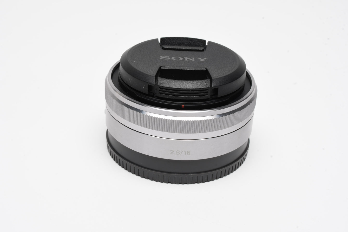 Sony 16mm f2.8 SEL16F28 wide angle E-mount lens, caps, boxed, Mint