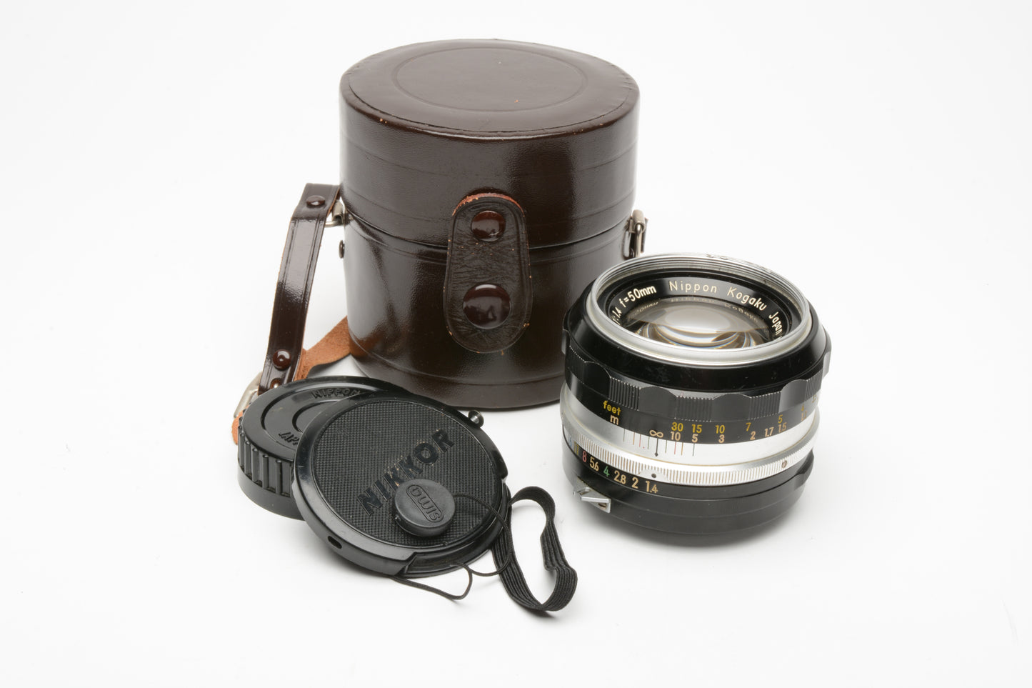 Nikon Nikkor 50mm f1.4 (Non-AI) Prime lens, caps, Case, Good!