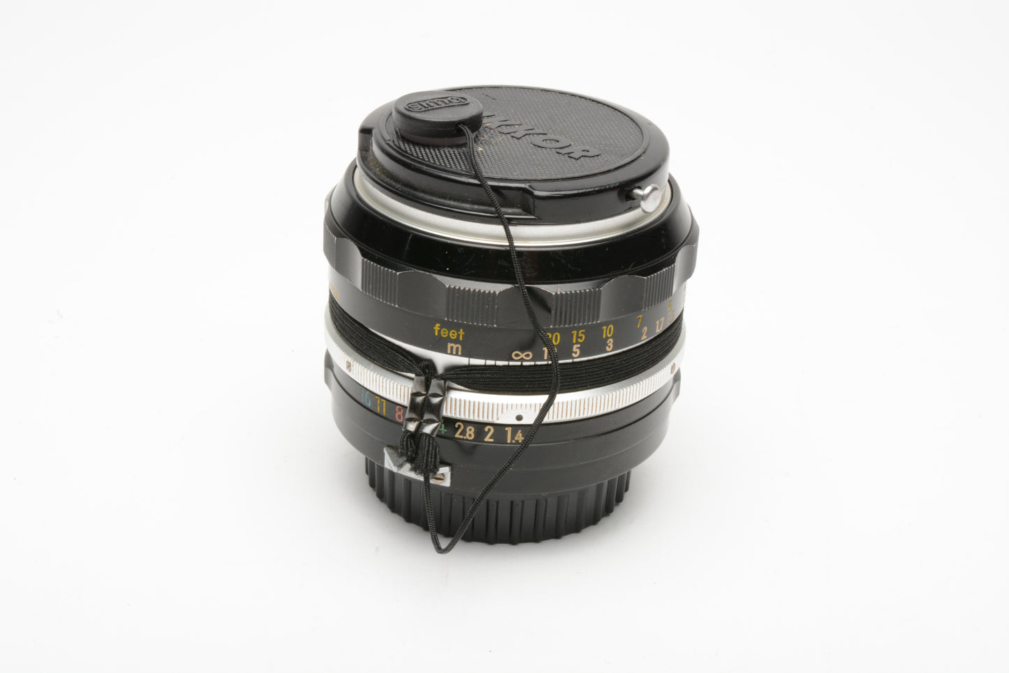 Nikon Nikkor 50mm f1.4 (Non-AI) Prime lens, caps, Case, Good!