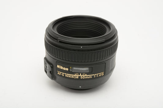 Nikon AF-S Nikkor 50mm f1.4G Lens, caps +HB-47 lens hood Mint, Boxed