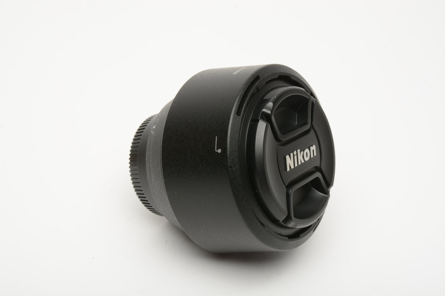 Nikon AF-S Nikkor 50mm f1.4G Lens, caps +HB-47 lens hood Mint, Boxed