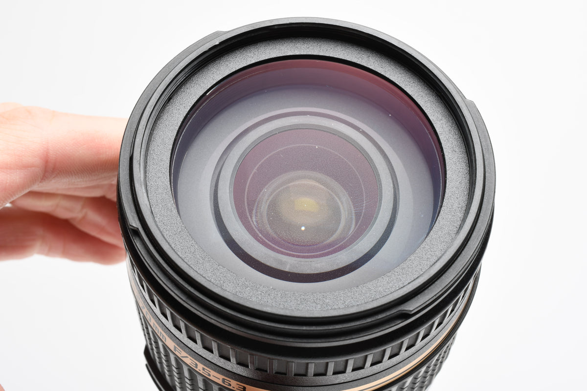 Tamron AF 18-270mm f3.5-6.3 Di II VC Zoom Lens B008 for Nikon w/Hood