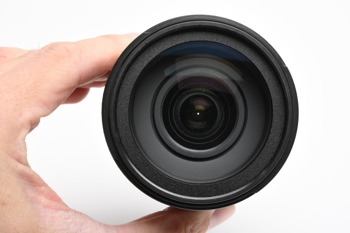 Tamron AF 18-270mm f3.5-6.3 Di II VC Zoom Lens B008 for Nikon w/Hood