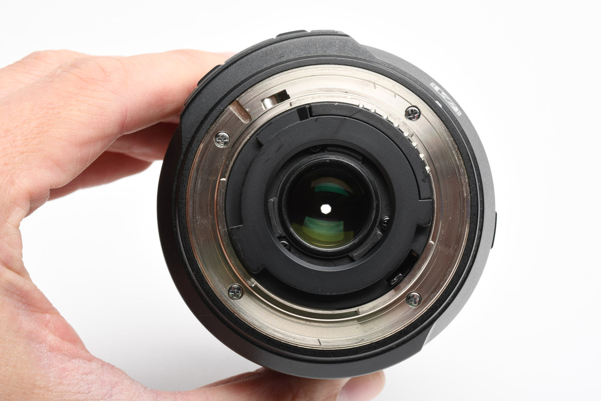 Tamron AF 18-270mm f3.5-6.3 Di II VC Zoom Lens B008 for Nikon w/Hood