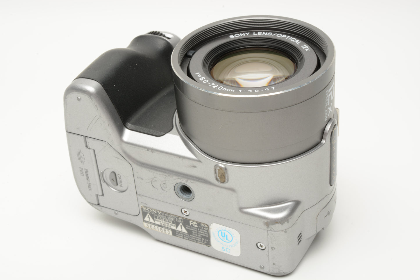 Sony DSC-H1 5.1MP Digital Point&Shoot camera, stick, cap, tested