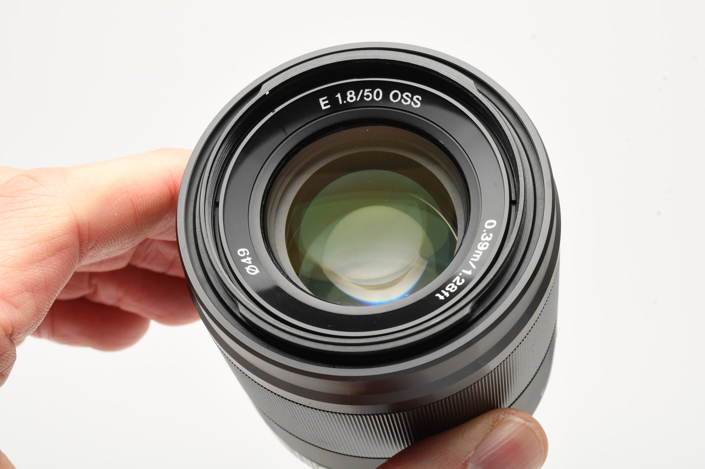 Sony 50mm f1.8 FE OSS SEL50F18 Prime lens, Hood, Light use