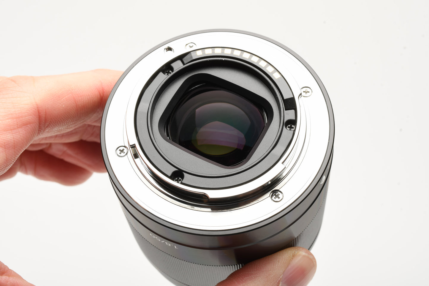 Sony 50mm f1.8 FE OSS SEL50F18 Prime lens, Hood, Light use