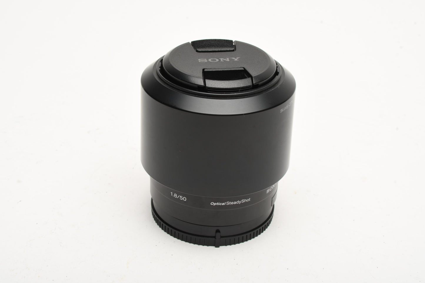 Sony 50mm f1.8 FE OSS SEL50F18 Prime lens, Hood, Light use