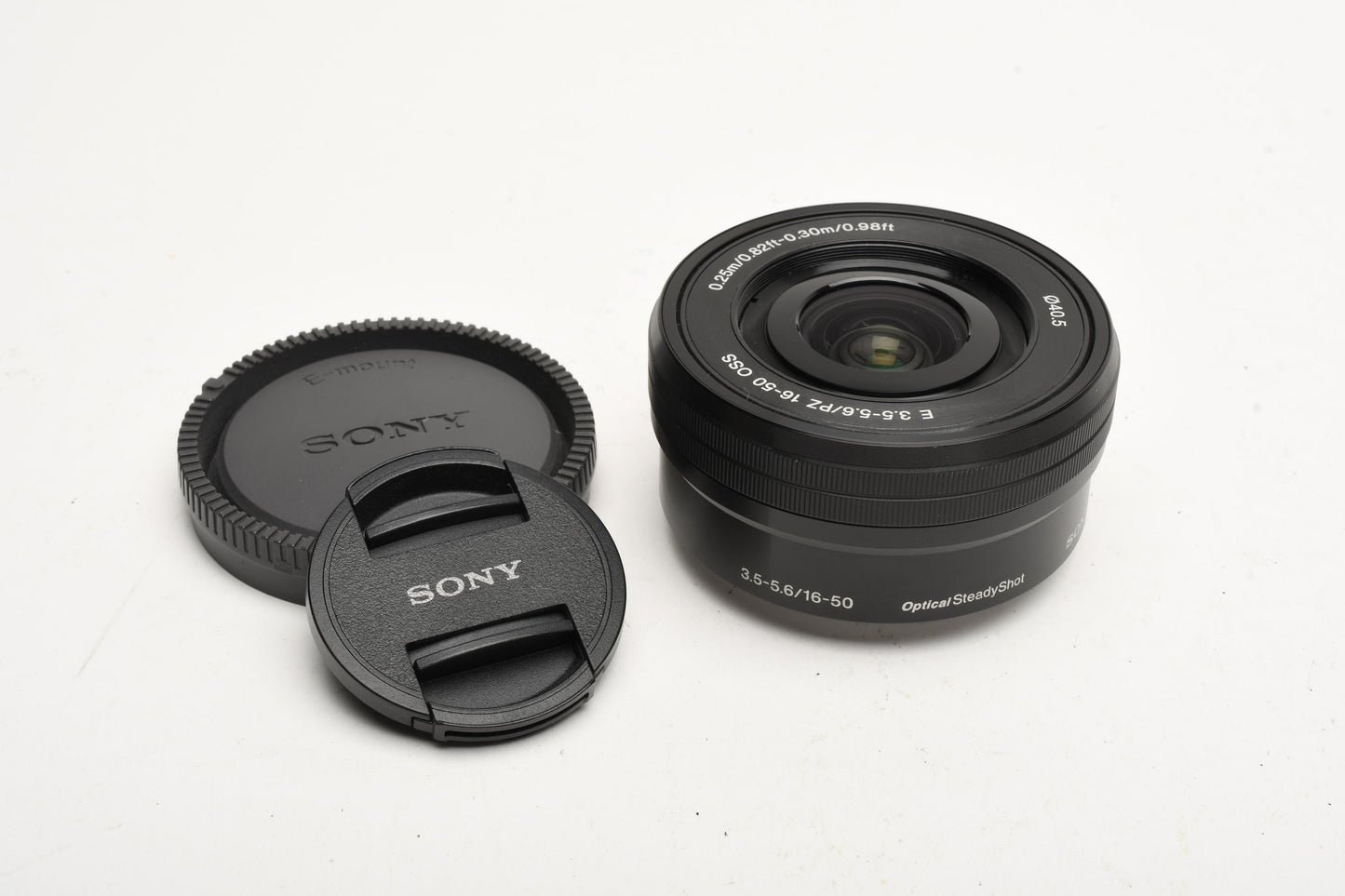 Sony 16-50mm f3.5-5.6 E-Mount OSS zoom w/Caps (Black) Clean